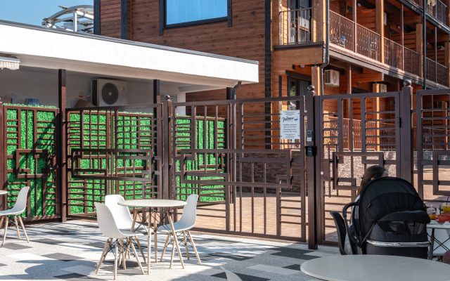 Rodina Morej Hotel