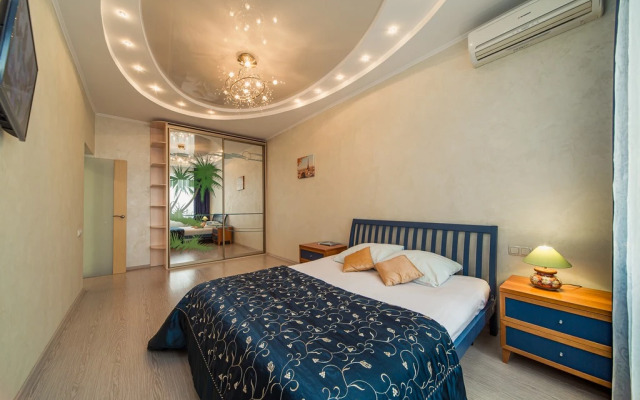 Квартира от компании Хоум Отель на Осипенко 3