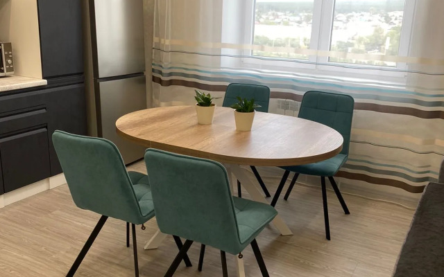 Квартира Красных Коммунаров 1