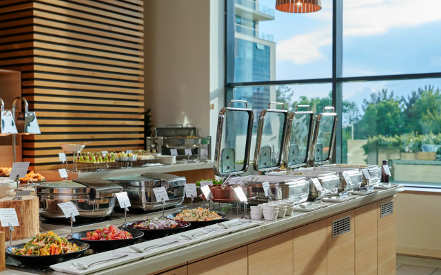 Отель Меркюр Сочи Центр