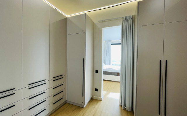 S Basseynom I Baney Villa