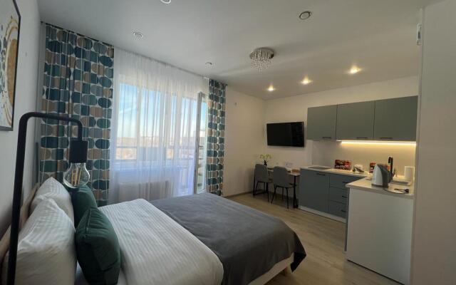 Uyutnaya Studiya Ryadom S Parkom Flat