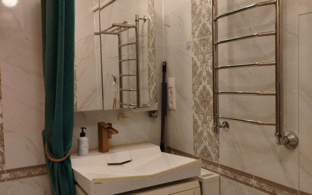 Dvukhkomnatnaya Kreschendo Na Mira 23A Flat