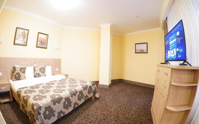 Отель Гранд Отрада