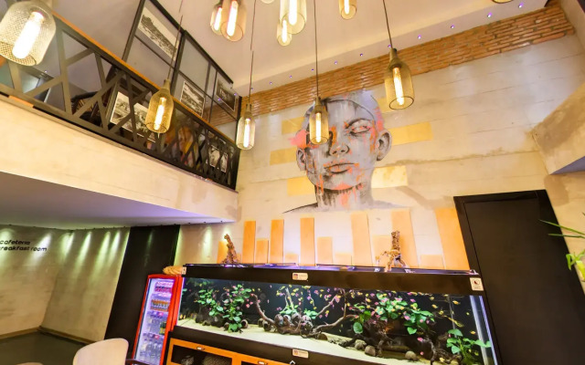 Elibol Hotel