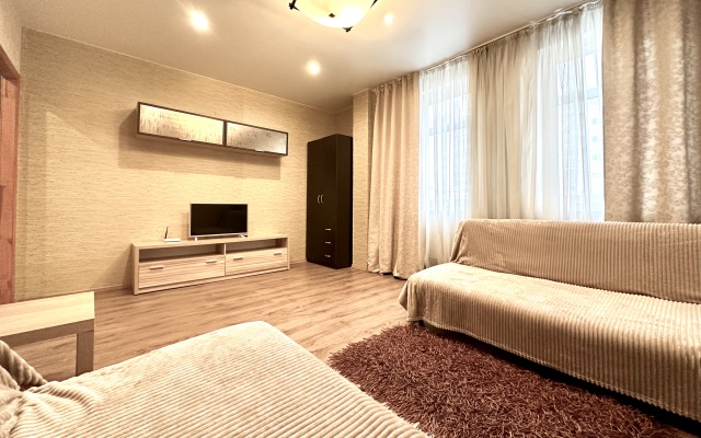 Апартаменты Двухкомнатные  Рядом с Тц Фантастика