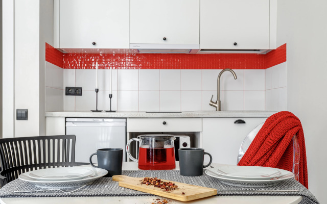 Апартаменты UzorApart Дизайнерская студия на набережной в центре города