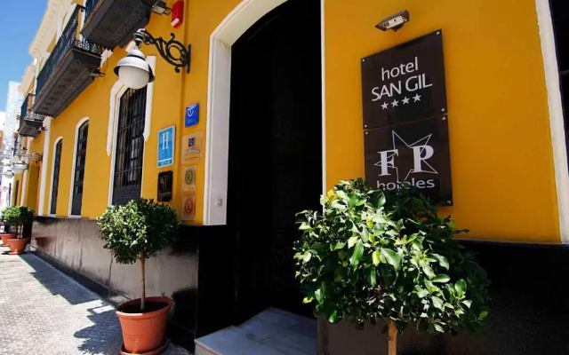 Отель San Gil Sevilla