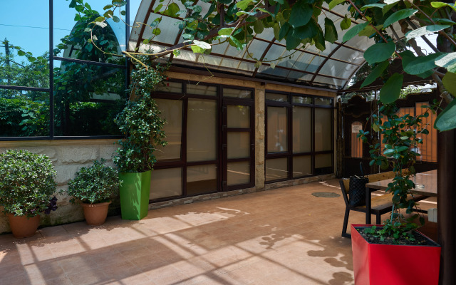 Vanatur Guest house