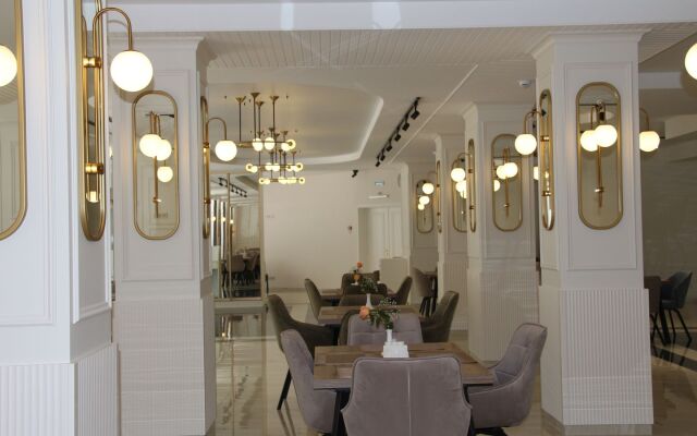 Lidiya Hotel