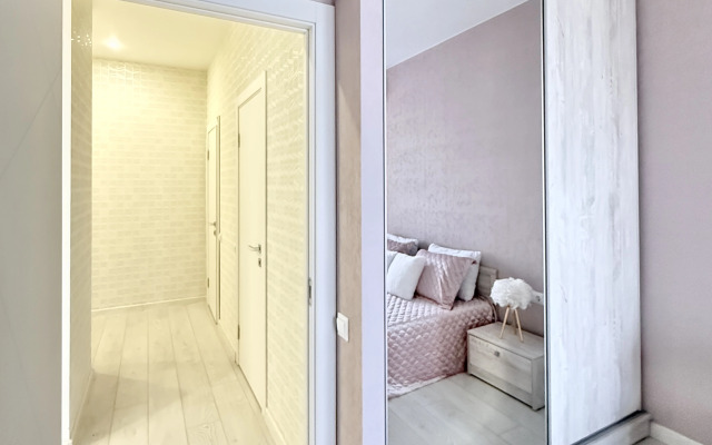 Shikarnaya S Neveroyatnym Vidom Na Volgu I Gorod Flat