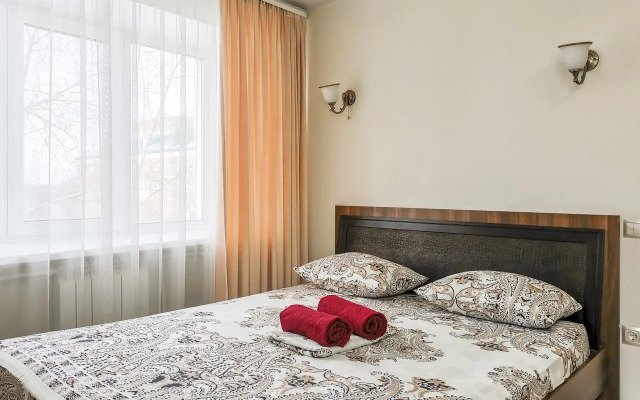 Na Irtyshskoy Naberezhnoy Flat