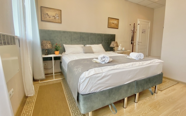 N-House Mini-Hotel