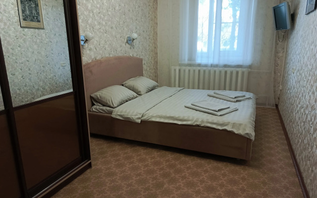 Uyutnaya dvukhkomnatnaya kvartira Flat