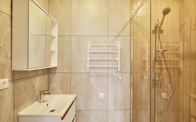 Morent s dizaynerskim remontom v ZHK «Frukty» Apartments