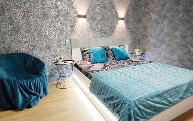 U Dendrarija s vidom na zakaty Flat