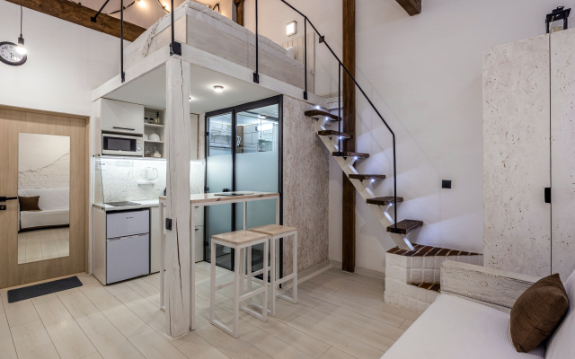 Loft 4 Dvukhurovnevye Na Gruzinskoy Ulitse 41a Apartments