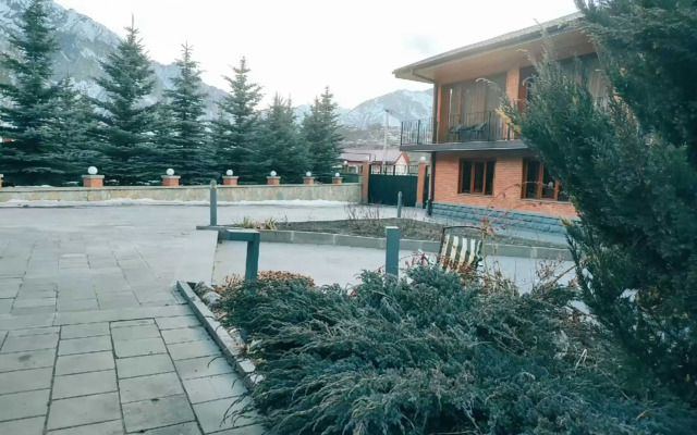Vardisubani Villa