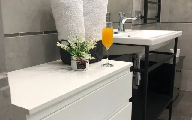 Апартаменты Sverdlovskij prospekt 8V