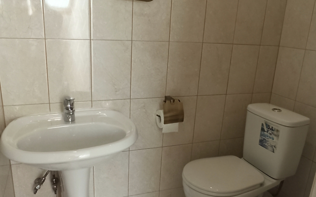 Flat 2-Komnatnaya Kvartira Na Ulitse Prosvescheniya