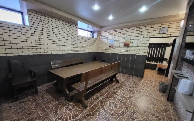 DeLyuks Mini-Hotel