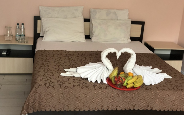 Uyutnyij Prichal Hotel