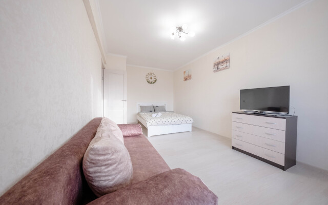 Апартаменты студия на четверых в отличном районе