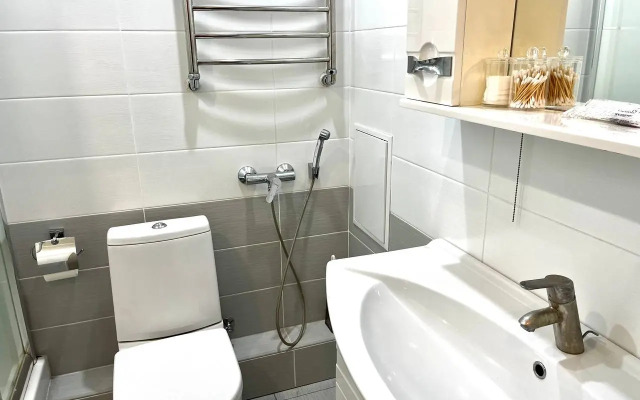 Апартаменты Студия Луна на Судоремонтной 31/1