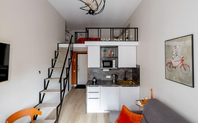 Dizaynerskaya studiya Orange Room u Nevskogo prospekta Flat