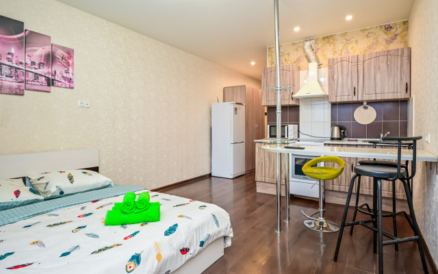 Na Dmitriya Mihajlova 2 (8 Etazh) Apartments
