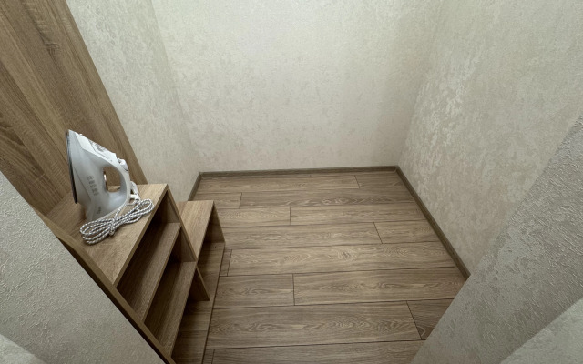 Апартаменты Квартира у метро Грушевка