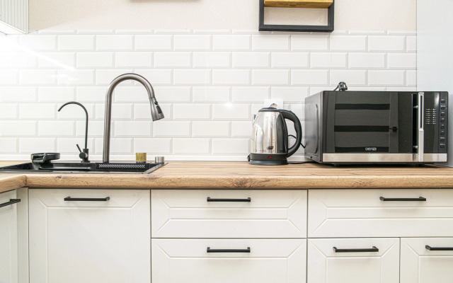 Апартаменты SunSet Чазова 2