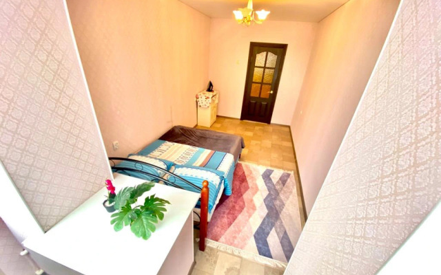 Квартира на Сен-Симона 42/3