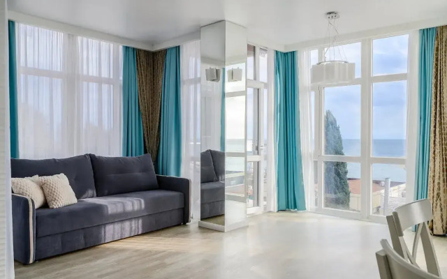 Nizhneimeretinskaya 137A Lorren Red Apartments