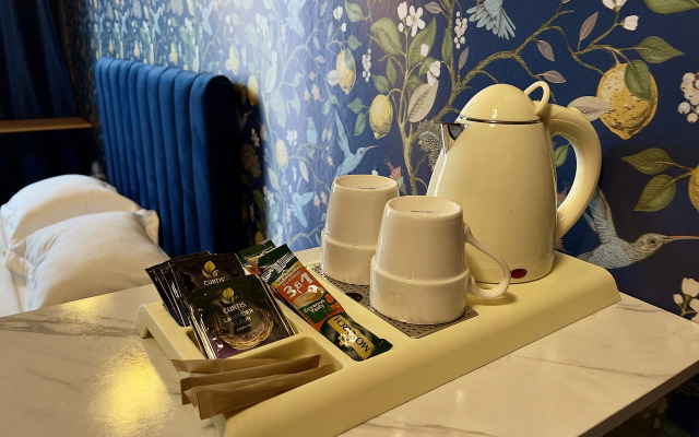 Апартаменты с видом на Невский