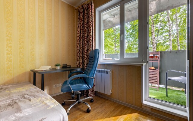 Апартаменты Просторная уютная квартира на Проспекте Просвещения