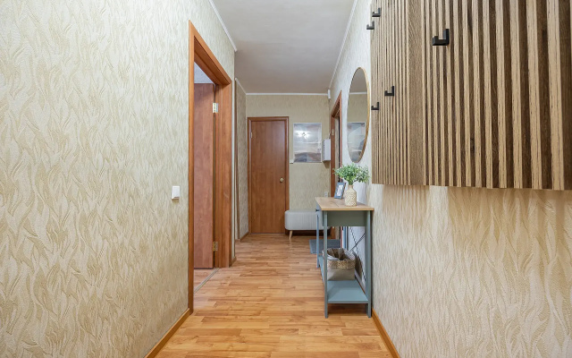 Apartamenty trehkomnatnye v 4km ot Kremla Sova-Dom