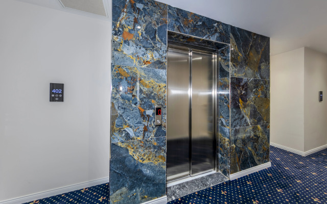 Airport Waves Boutique-hotel