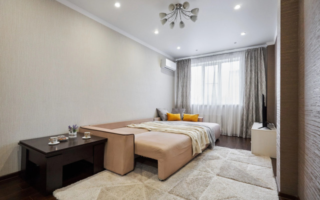 Zamechatelnaya V Tsentre Goroda Flat