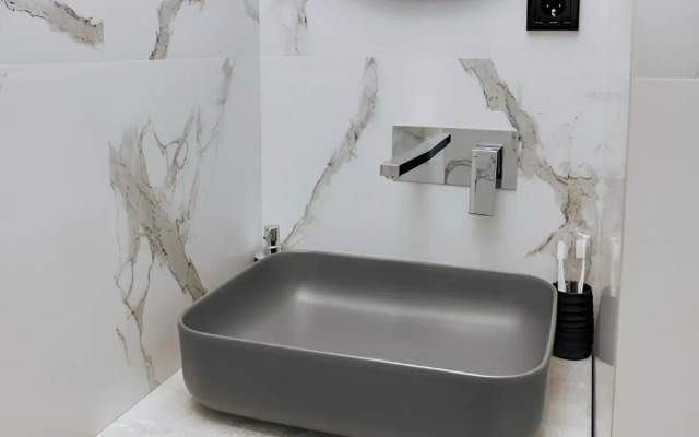 v Centre Sochi 10 Minut do Morya AK Arhitektor s Terrasoj i Dvumya Otdelnymi Spalnyami Lyuks Apartaments