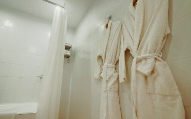 Dis President Hotel