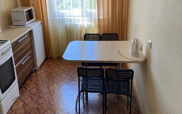 Квартира Двухкомнатная на Ул Отрадная Д79 20007