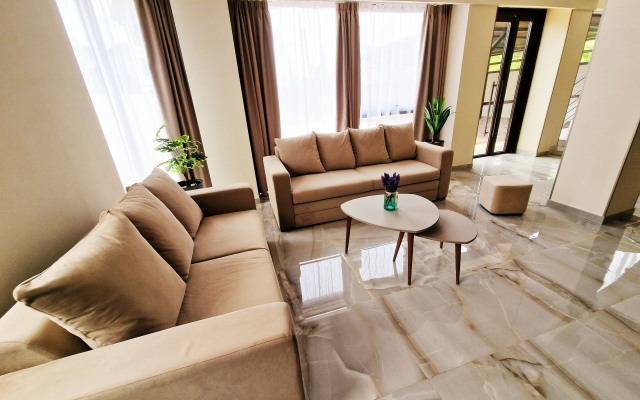 Bluewave Hotel