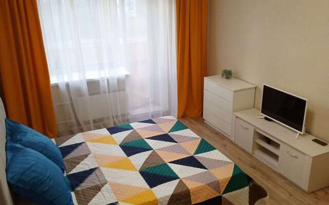 Na Flotskoy Ulitse 32/1 Flat