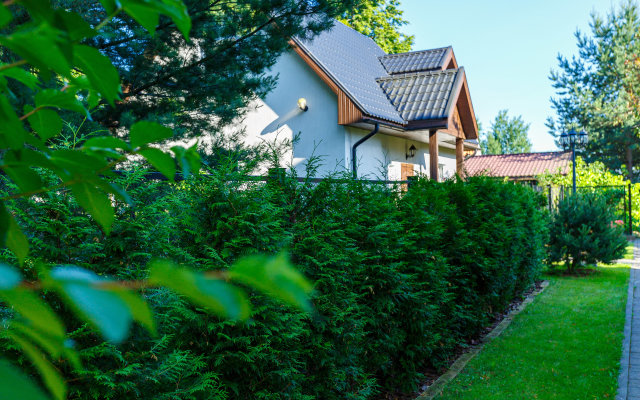 Na Kashtanovoy Guest house