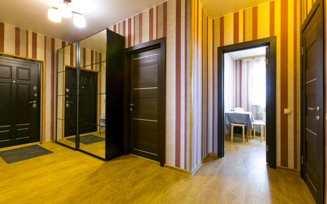 Elektromontazhniy proyezd 11 Apartments