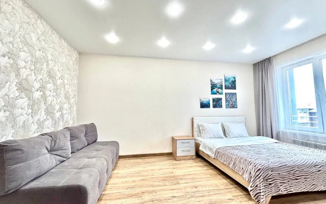 Atlas Flat