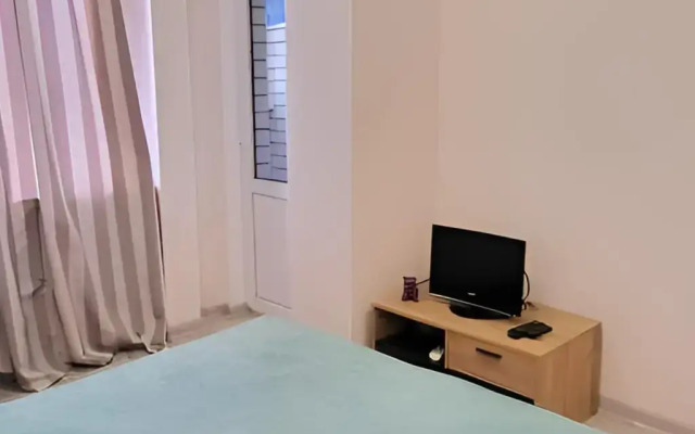 Квартира с лоджией ЖК Привилегия Университет рядом