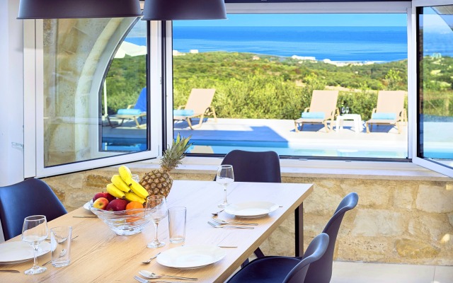 Вилла Cretan Family Villa Heated Pool