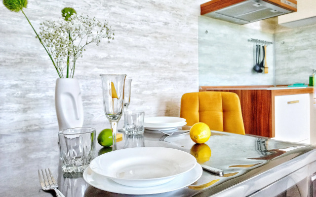 Апартаменты Rise and Shine 33 Mikrorayon